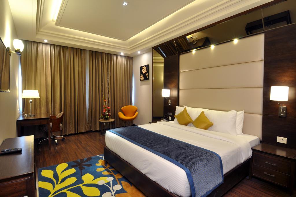 The Cove Hotel Панчкула Стая снимка